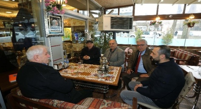 Başkan Yaşar’dan karış karış Yenimahalle turu