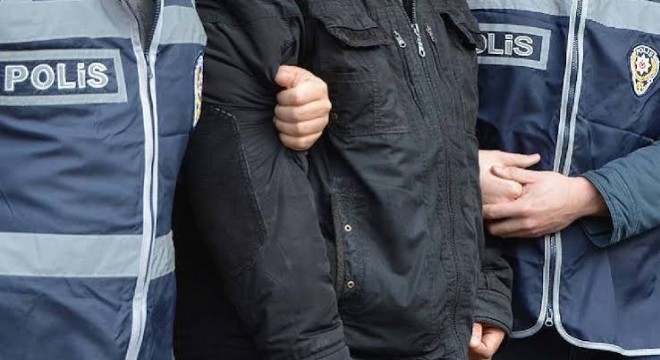 Sahte Belgelerle İkamet İzni Düzenleyen Şebekeye Operasyon